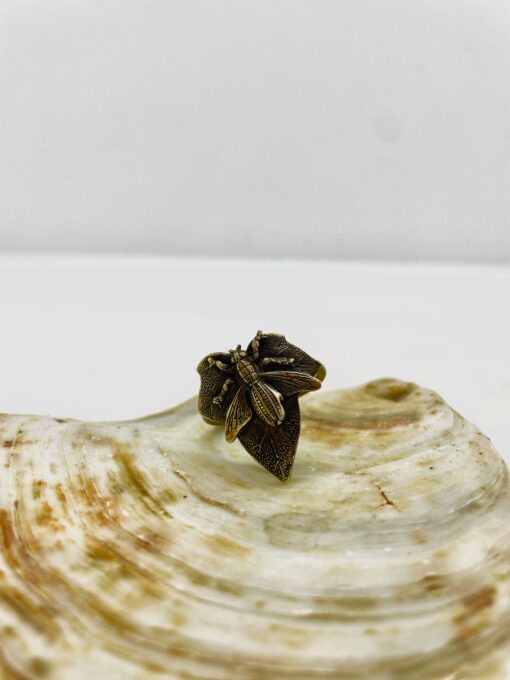 Efeu mit Insekt Ring